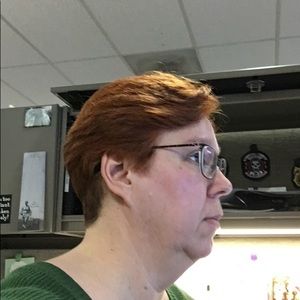 Meet your Posher, Amy